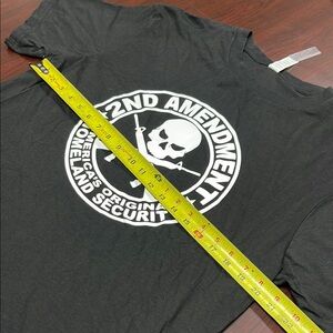 NWOT Virtual Black 2nd Amendment Graphic Tee Shirt